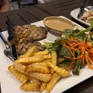 เมนูของร้าน Seashell Restaurant