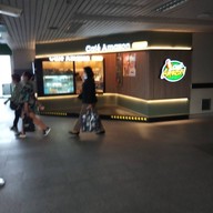 หน้าร้าน Café Amazon BTS แบริ่ง