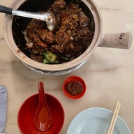 Geylang Claypot Rice
