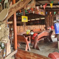 บ้านอาหารป่ายอดแก้ว ไก่ดำอินดี้