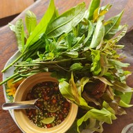 บ้านอาหารป่ายอดแก้ว ไก่ดำอินดี้