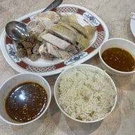 กวนอา ภัตตาคาร พระราม3 (ตรงข้ามวัดปริวาสฯ)