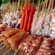 บังรอนหม่าล่าฮาลาล ราษฎร์อุทิศ1