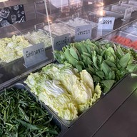 จ๊อบแจ๊บ บุฟเฟ่ต์หมูกระทะทอง