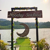 บรรยากาศ Noochy Seafood -