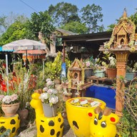 บ้านอาหารป่ายอดแก้ว ไก่ดำอินดี้