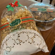 เมนูของร้าน ร้านลูกจันทร์ ถนนเศรษฐศิริ (ซอยวิชัยยุทธ)