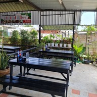 ผัดไทยกระทะเหล็ก