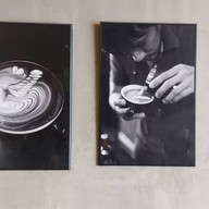 ผู้ชายขายกาแฟ