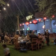 บรรยากาศ สวนอาหารชลธาร
