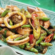 เมนูของร้าน ข้าวต้มหัวปลาชลบุรี