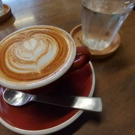 ผู้ชายขายกาแฟ