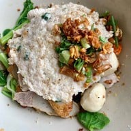 ก๋วยเตี๋ยวหมู สูตรโบราณ ริมคลอง ริมคลองภาษีเจริญศาลเจ้าแม่ทับทิม