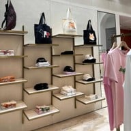 บรรยากาศ Café Kitsuné The EmQuartier