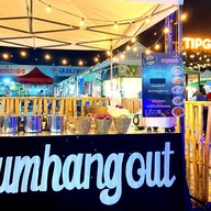 ร้านยำแฮงค์เอ้าท์ (โต้รุ่งตลาดทิพย์เกสร) ตลาดทิพย์เกสร