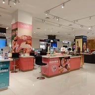 บรรยากาศ Central Chidlom