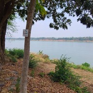 Baan Toey Kafe' อ.เขมราฐ