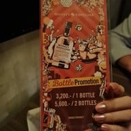 Siamese Cocktail & Gallery -