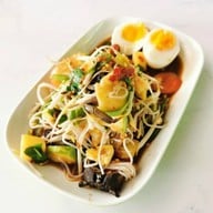 ส้มตำมุมทอง บางกรวย
