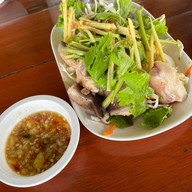 บ้านนอกริมนา -