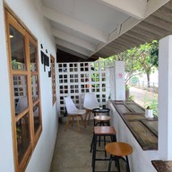 Baan Toey Kafe' อ.เขมราฐ