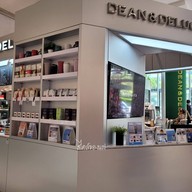 บรรยากาศ DEAN & DELUCA ดิเอ็มควอเทียร์