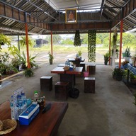 บรรยากาศ ก๋วยเตี๋ยวเรืออยุธยา ชันสูตร