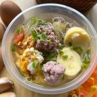 ครัวในบ้านเเม่เฮงเฮง กะเพราพริกแห้ง 1