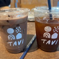 Tavi Cold Brew & Coffee พระโขนงใต้