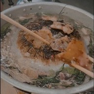 ร้านเจ้าอ้น หมูกระทะ จิ้มจุ่ม แจ่วฮ้อน