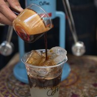 ดน-นาว coffee  slow bar