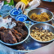 ข้าวแช่แม่อร