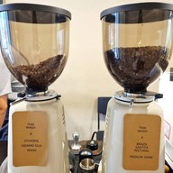 broobrown coffee สามเสน