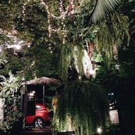 รถเสบียง อาหารไทย กับข้าว (Rosabieng Restaurant)อาหารไทย กับข้าว แกง ยำ ข้าว อาหารไทย กับข้าว แกง ยำ ข้าว