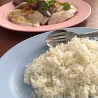 เมนูของร้าน ข้าวมันไก่เบตง สาขา 2