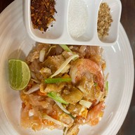 ก๋วยเตี๋ยวหมูหมักนายถัง