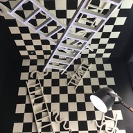 บลูมังกี้ฮับแอนด์โฮเทล