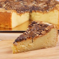 cake baker เค้กมินิมอล เค้กวันเกิด สุขุมวิท