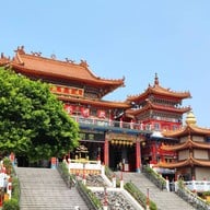 บรรยากาศ Spring And Autumn Pavilions