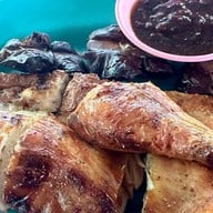 ร้านไก่ย่างวิเชียรบุรีสาขาหน้าโรงเรียนเวฬุวัน สาขาหน้าโรงเรียนวัดเวฬุวัน
