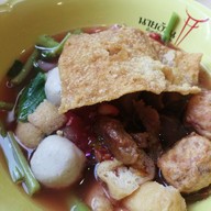 ก๋วยเตี๋ยวนายอ้วนเย็นตาโฟบะเต็งเสาชิงช้า สัมมากรเพลส รังสิต คลอง 2