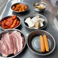 Susu Korean B.b.q. บางแสน