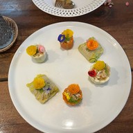 ข้าวขวัญ ไก่แบ้