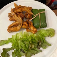 ข้าวขวัญ ไก่แบ้