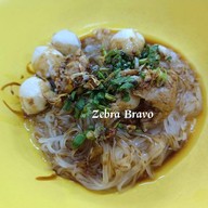 เมนูของร้าน อร่อยขั้นเทพ ก๋วยเตี๋ยวต้มยำ