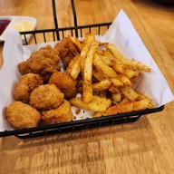 Penguin Eat Shabu สาขา J Arena ราชพฤกษ์