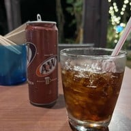 แคมป์ไฟ คาเฟ่ เขาใหญ่