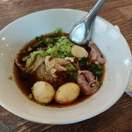 เมนูของร้าน เท็กซัส ก๋วยเตี๋ยวหมูน้ำแดงสูตรเด็ด