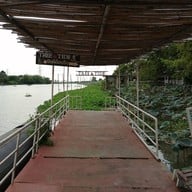 บรรยากาศ Tree & Tide Riverside