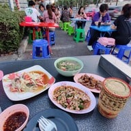 เมนูของร้าน ส้มตำใจสั่งมา